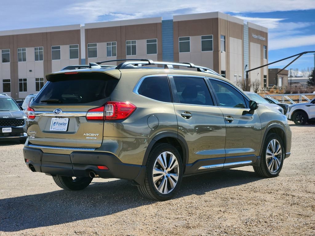 Used 2022 Subaru Ascent Limited w/ Technology Package image 3
