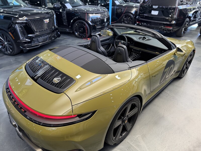 Used 2026 Porsche 911 GTS image 6