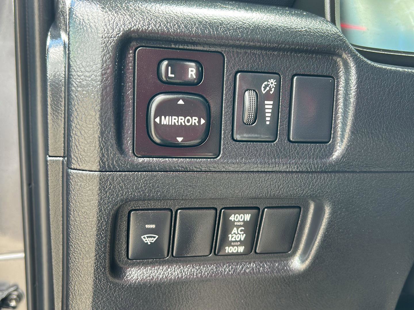 Used 2017 Toyota 4Runner SR5 image 17