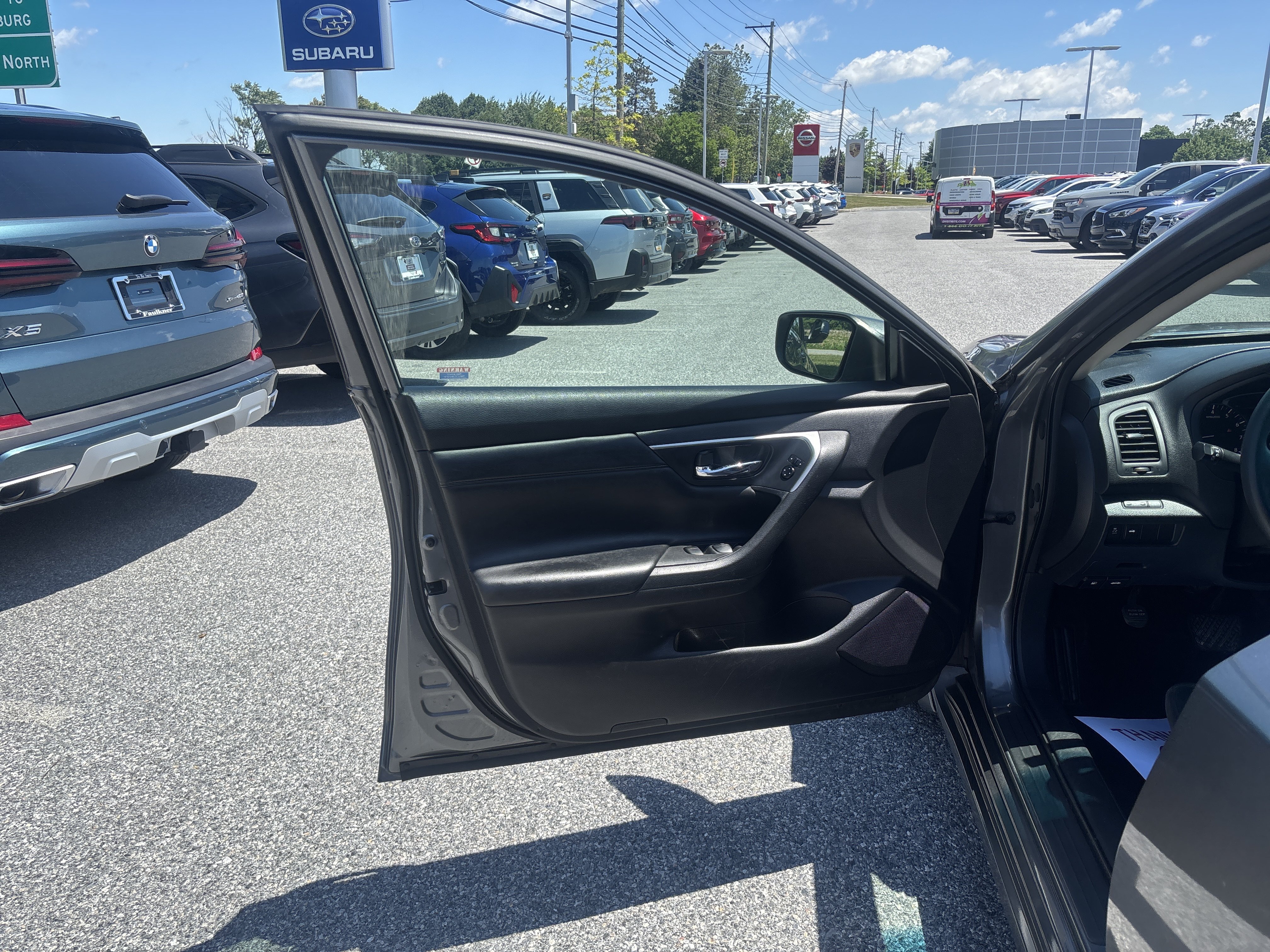 Used 2015 Nissan Altima 2.5 S w/ Sport Value Package FWD image 27