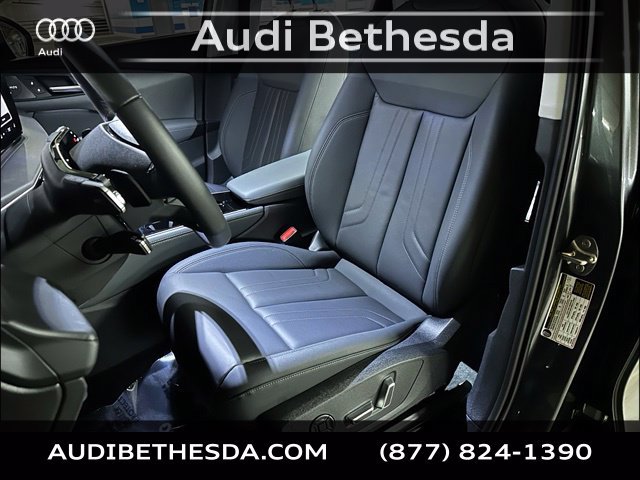 Certified 2026 Audi Q3 quattro 2.0T w/ 20" Wheel Package AWD/4WD image 26