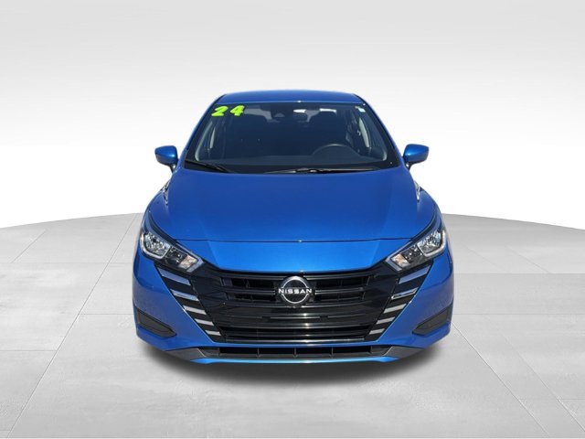 Used 2024 Nissan Versa SV FWD image 8