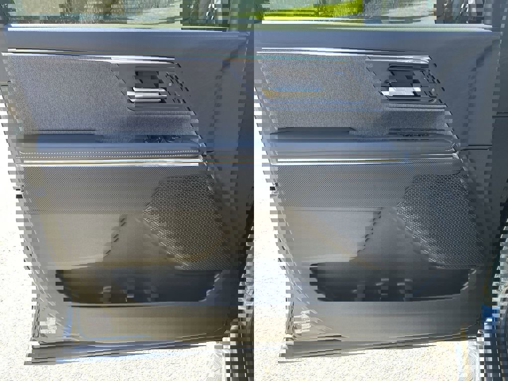 New 2026 GMC Sierra EV Elevation image 21