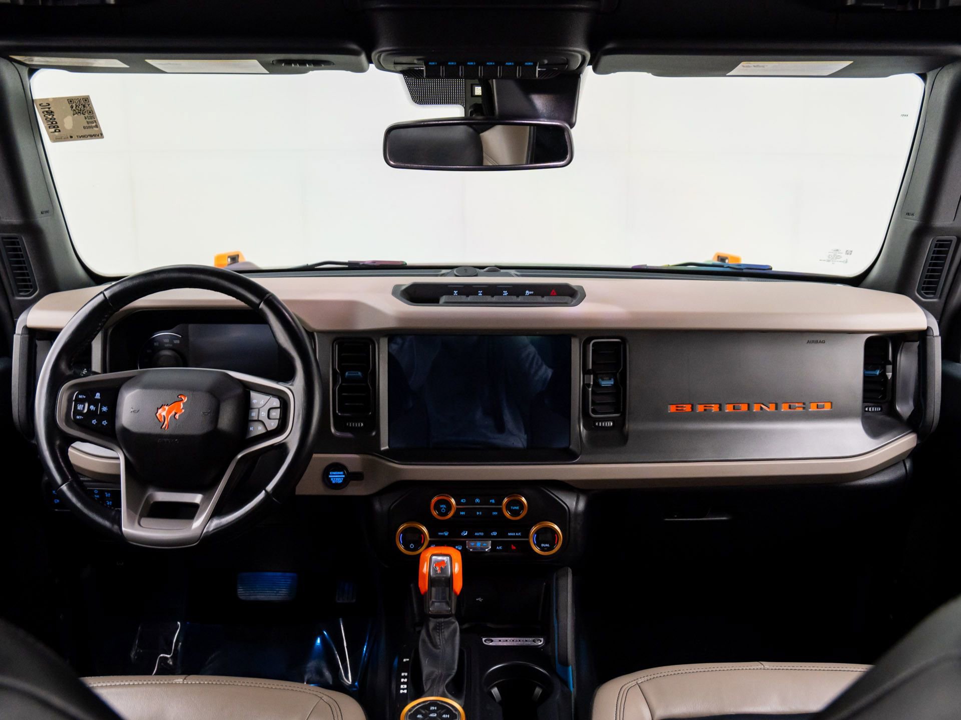 Used 2024 Ford Bronco Wildtrak image 11