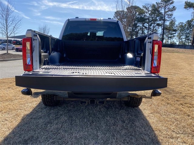 Used 2025 Ford F250 XLT image 5