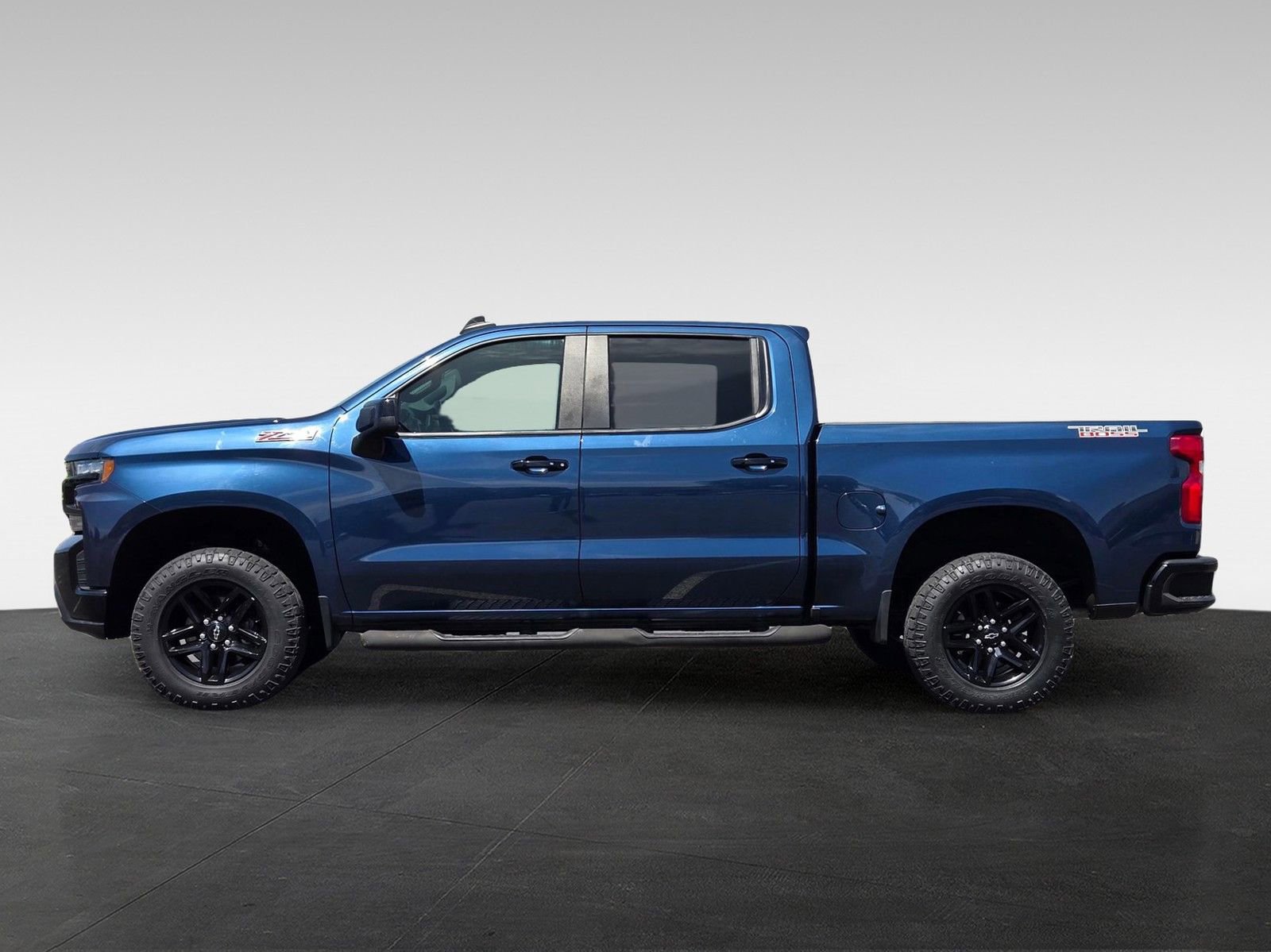 Used 2019 Chevrolet Silverado 1500 LT Trail Boss AWD/4WD image 7