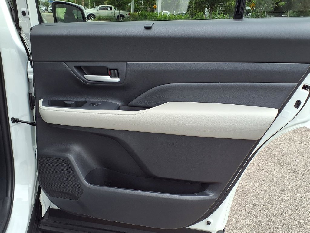 Used 2026 Toyota Grand Highlander AWD Hybrid image 16