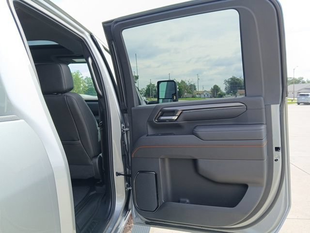 Certified 2026 GMC Sierra 3500 AT4 w/ AT4 Premium Plus Package AWD/4WD image 35