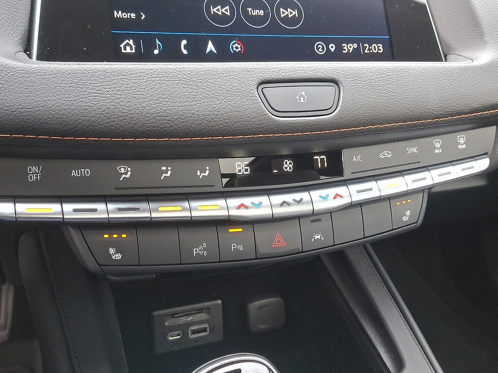 Used 2022 Cadillac XT4 Sport w/ Enhanced Visibility Package image 24