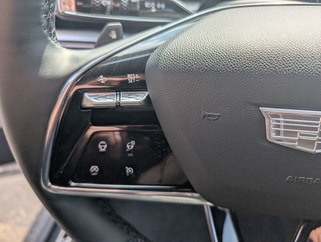 Used 2025 Cadillac Lyriq Luxury w/ LPO, Floor Liner Package image 18