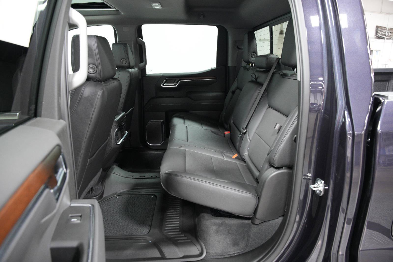 New 2026 GMC Sierra 1500 Denali w/ Denali Reserve Package image 23