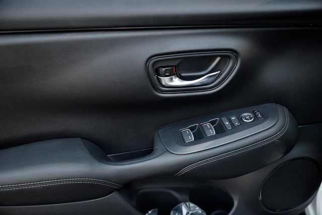 New 2027 Honda HR-V EX-L image 17