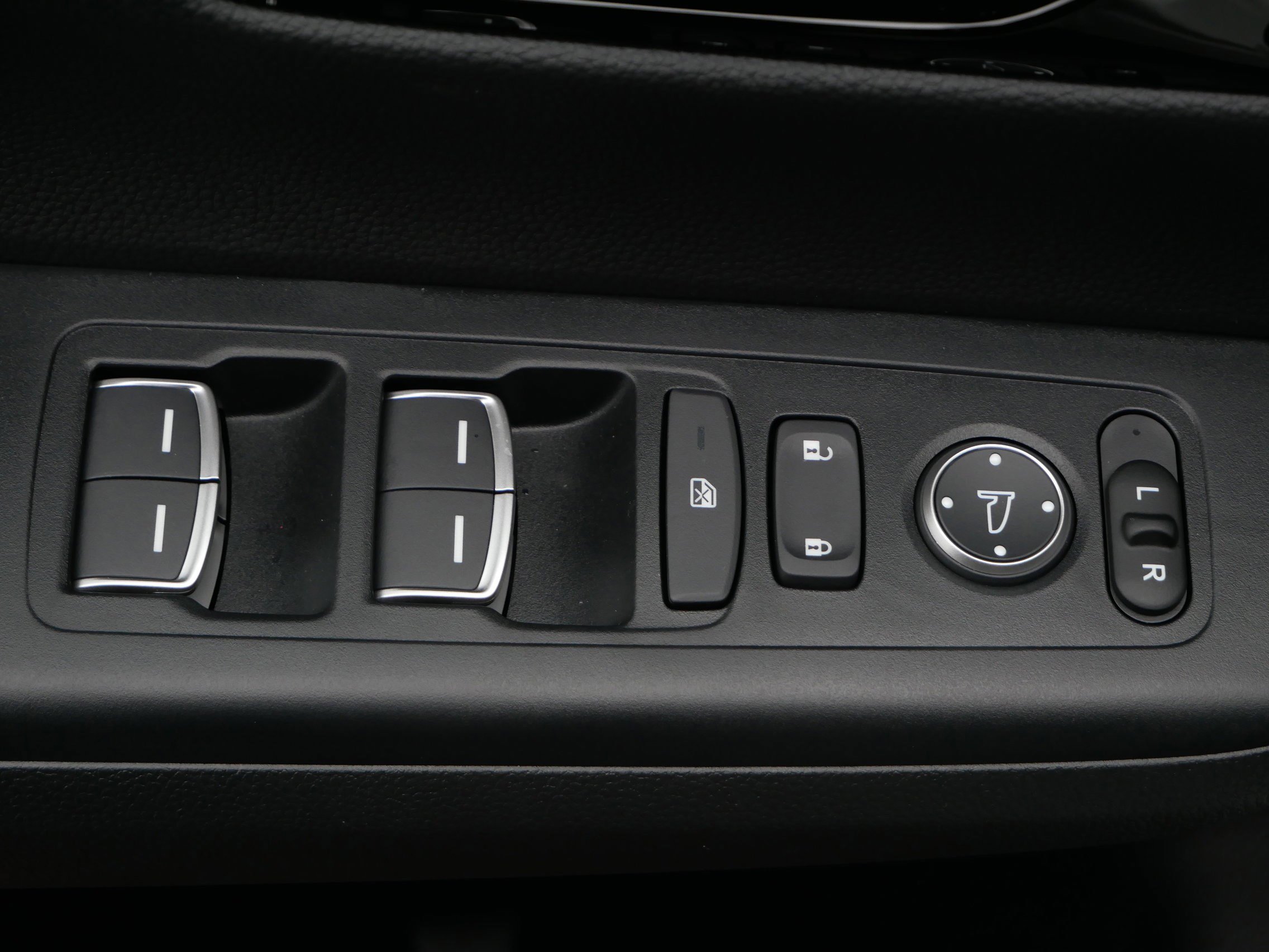 New 2026 Honda CR-V Sport Touring image 15