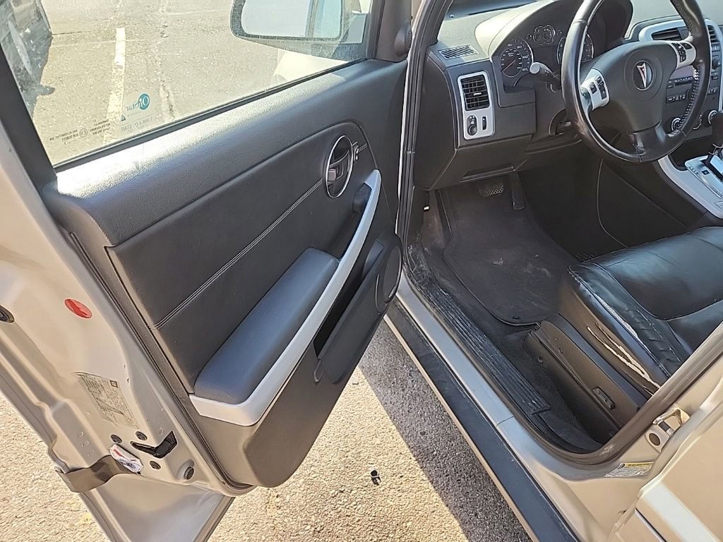 Used 2008 Pontiac Torrent 2WD w/ Preferred Package image 11