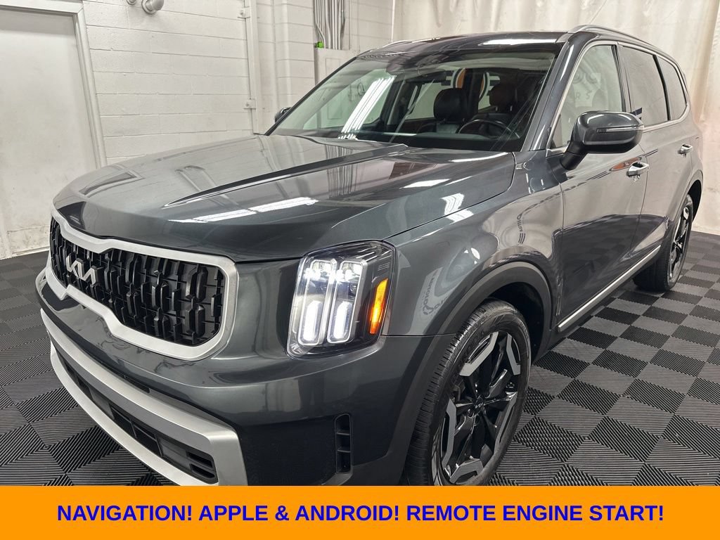 Used 2023 Kia Telluride S AWD/4WD image 1