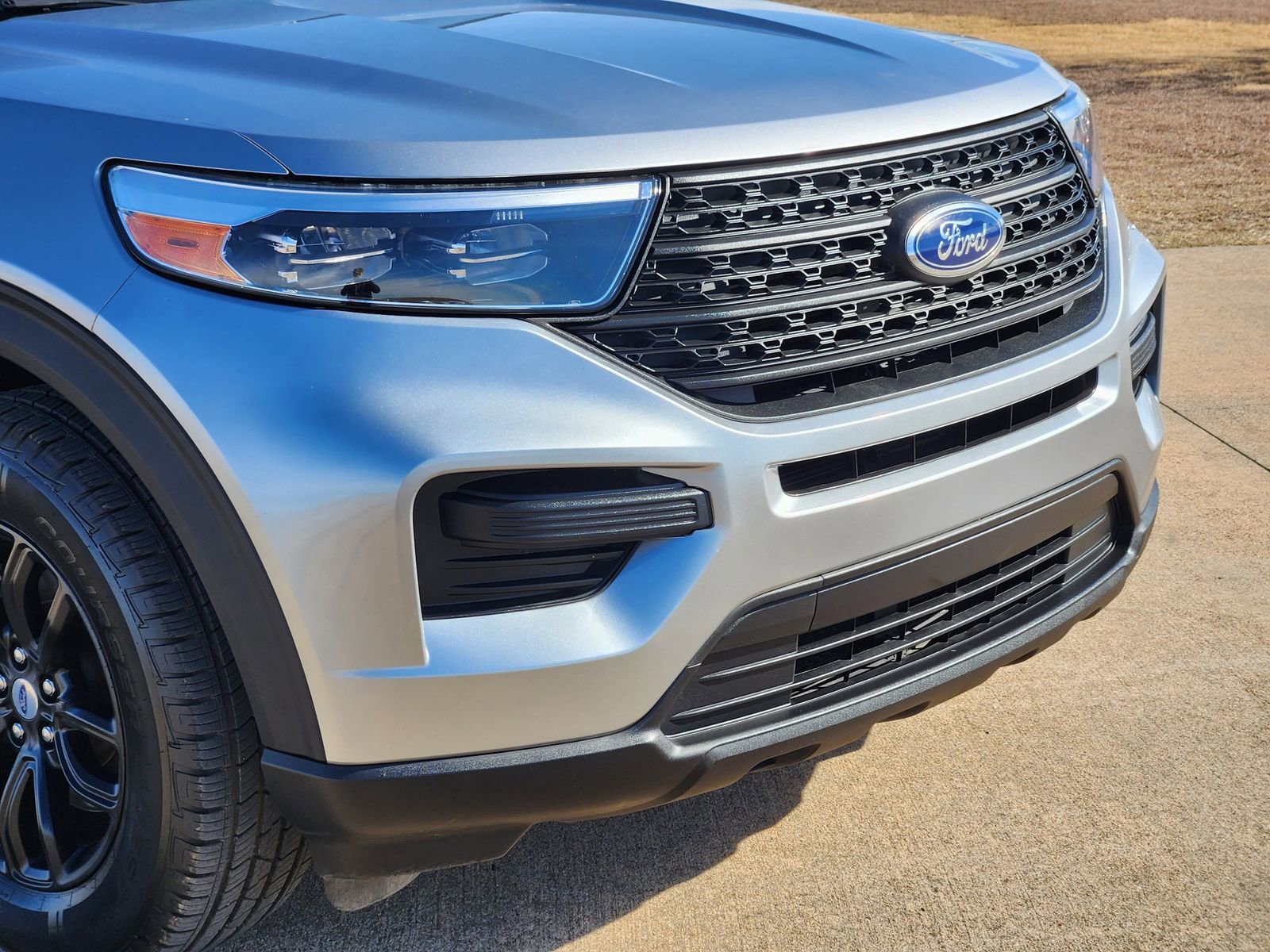 Used 2020 Ford Explorer 2WD image 12