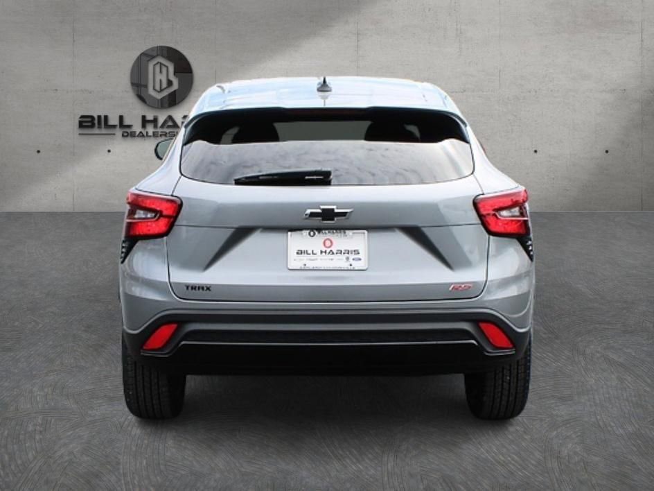 Used 2024 Chevrolet Trax RS image 6