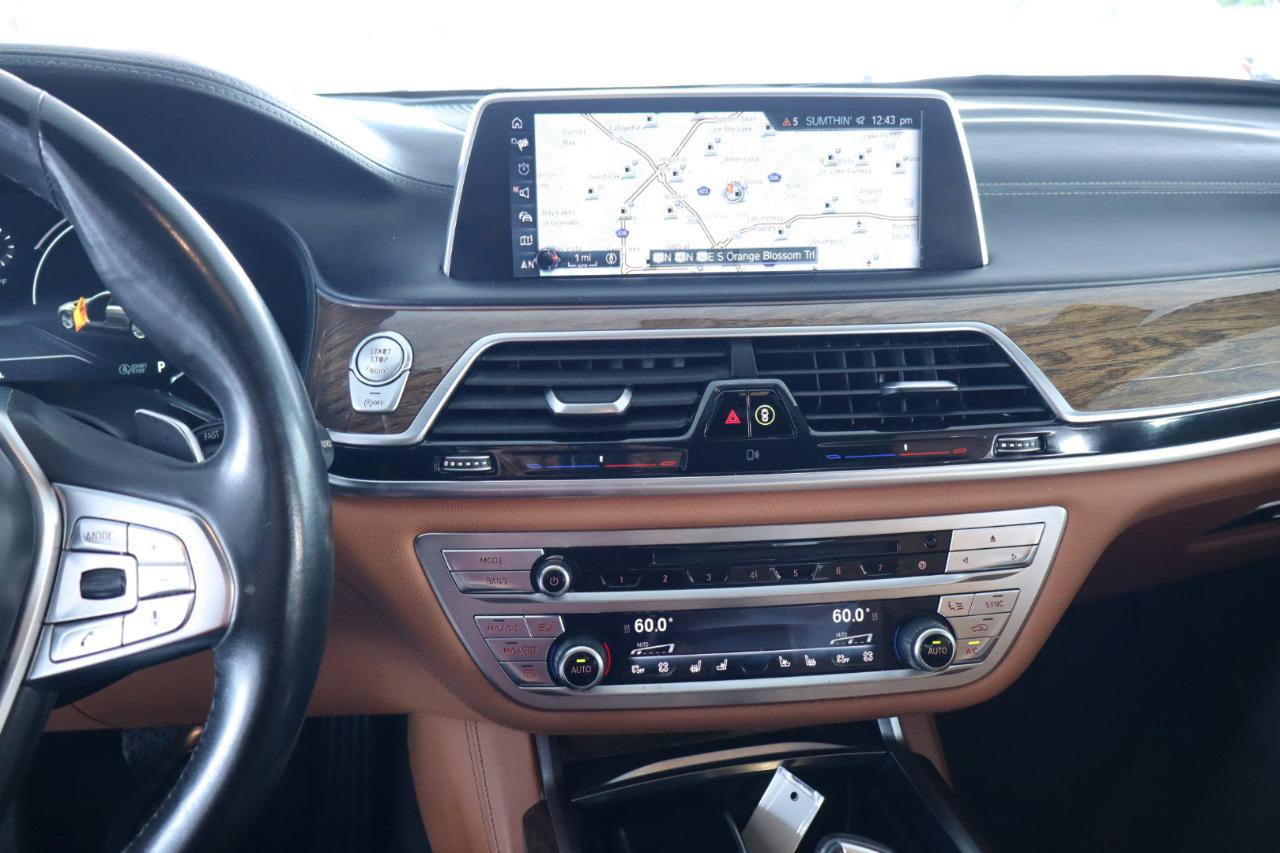 Used 2016 BMW 750i RWD image 25