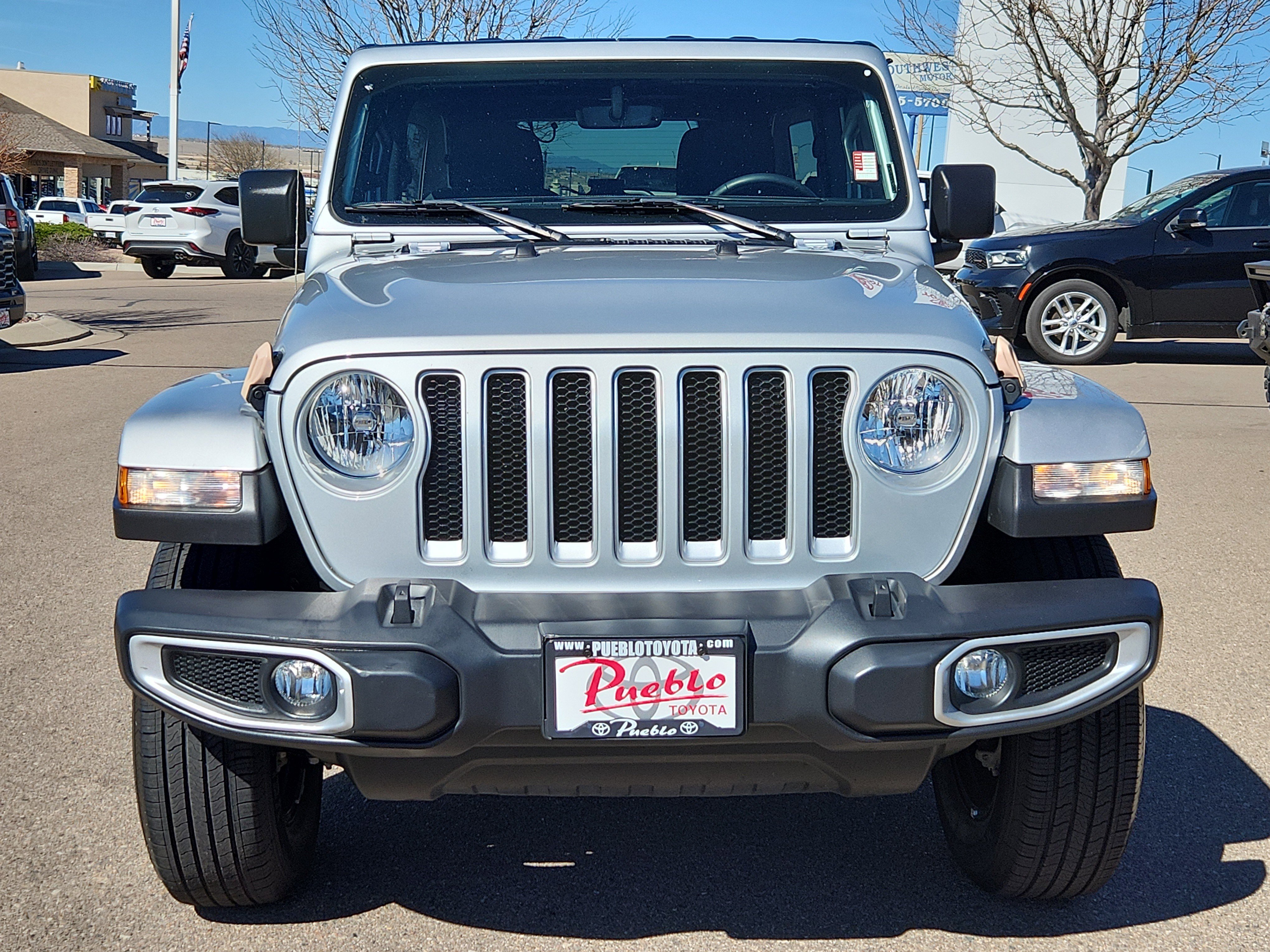 Used 2022 Jeep Wrangler Unlimited Sahara w/ Cold Weather Group image 5