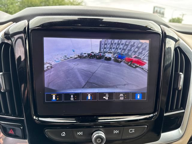 Used 2023 Chevrolet Traverse Premier w/ LPO, Floor Liner Package AWD/4WD image 20