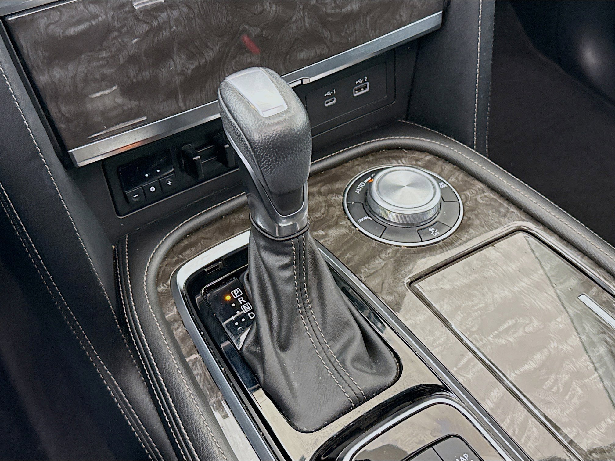 Used 2021 Nissan Armada Platinum w/ Captain's Chairs Package image 19