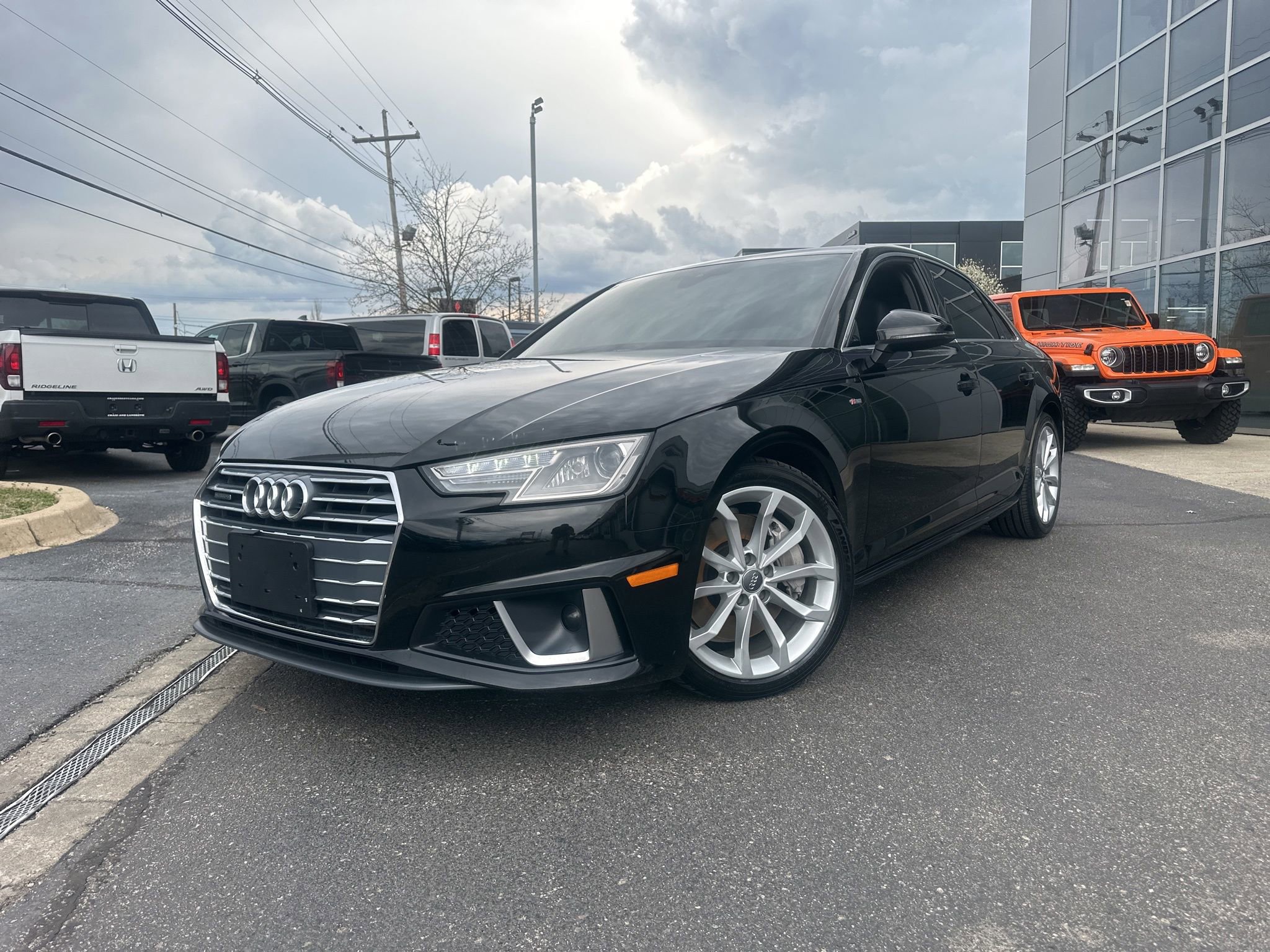 Used 2019 Audi A4 2.0T Premium w/ Convenience Package AWD/4WD image 1