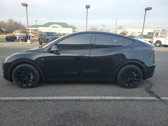 Used 2023 Tesla Model Y Long Range image 5
