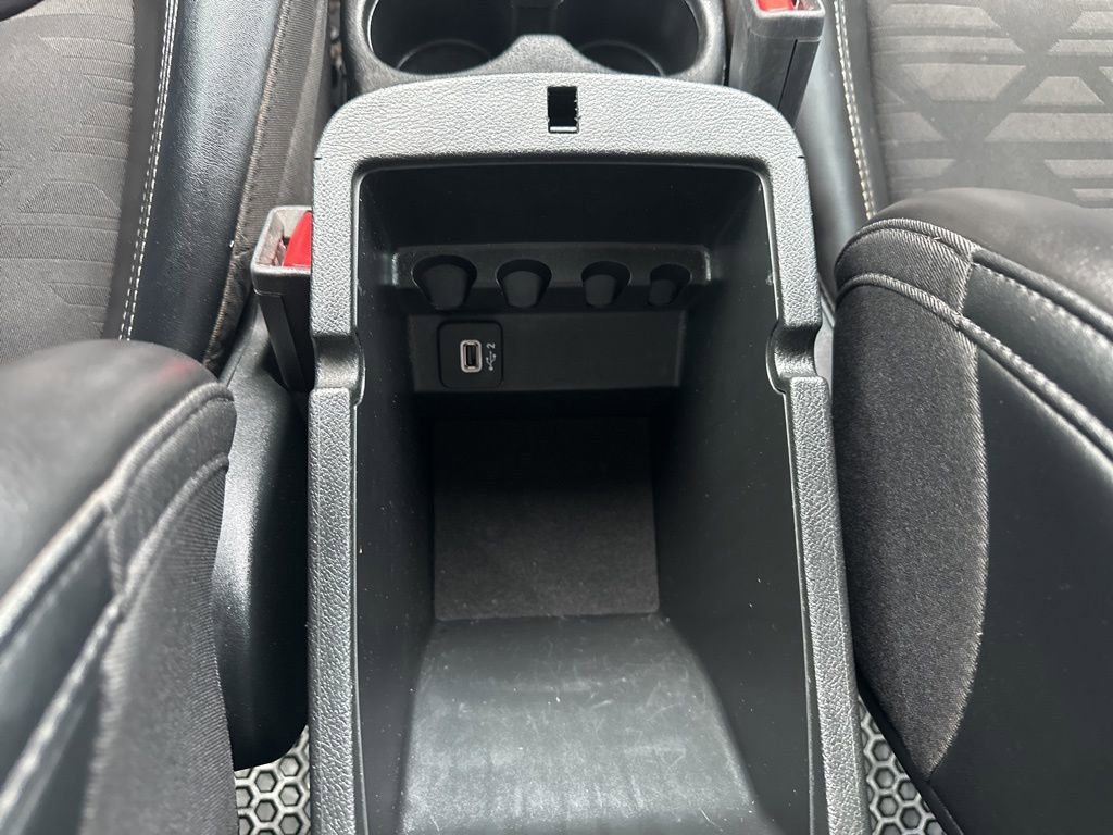 Used 2022 Jeep Cherokee Latitude AWD/4WD image 8