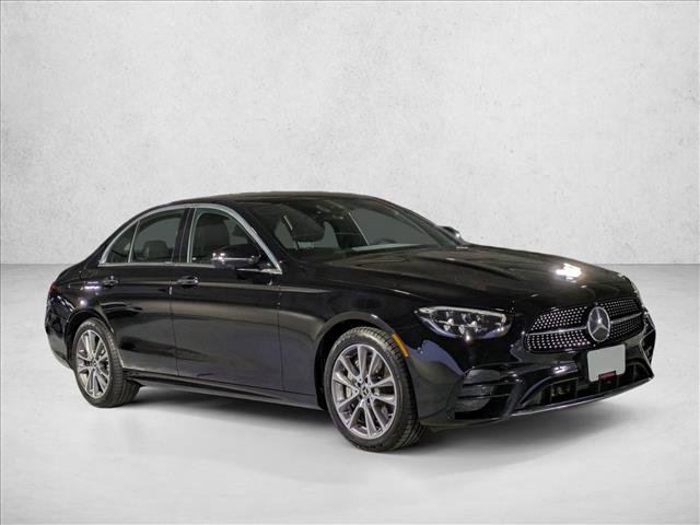 Certified 2022 Mercedes-Benz E 450 4MATIC Sedan image 3