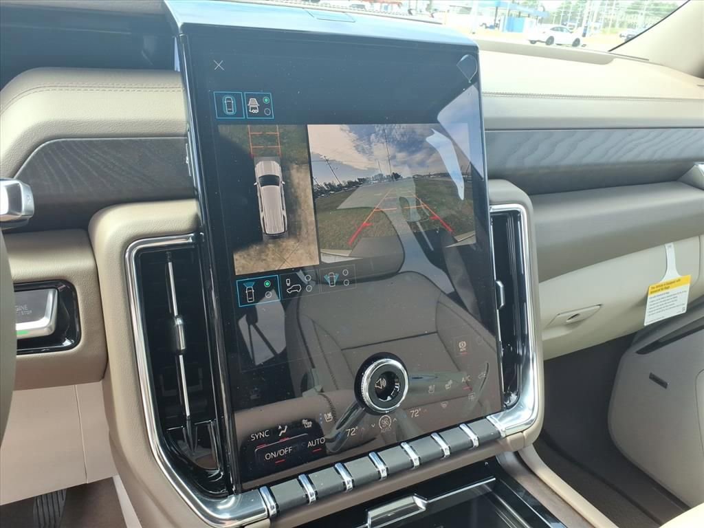 New 2026 GMC Yukon XL Denali image 22