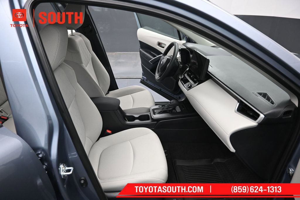 Certified 2026 Toyota Corolla Cross L AWD/4WD image 30