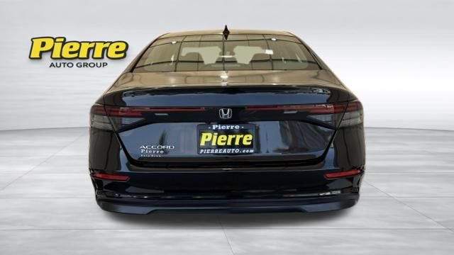 Used 2023 Honda Accord LX image 3