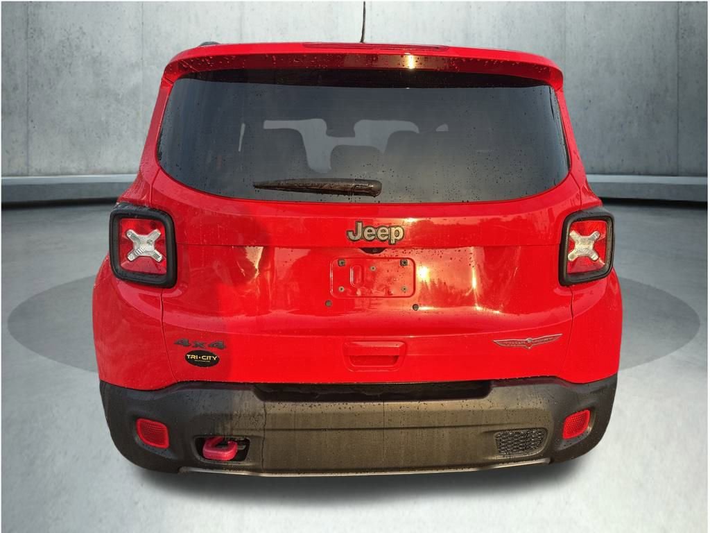 Used 2019 Jeep Renegade Trailhawk image 4