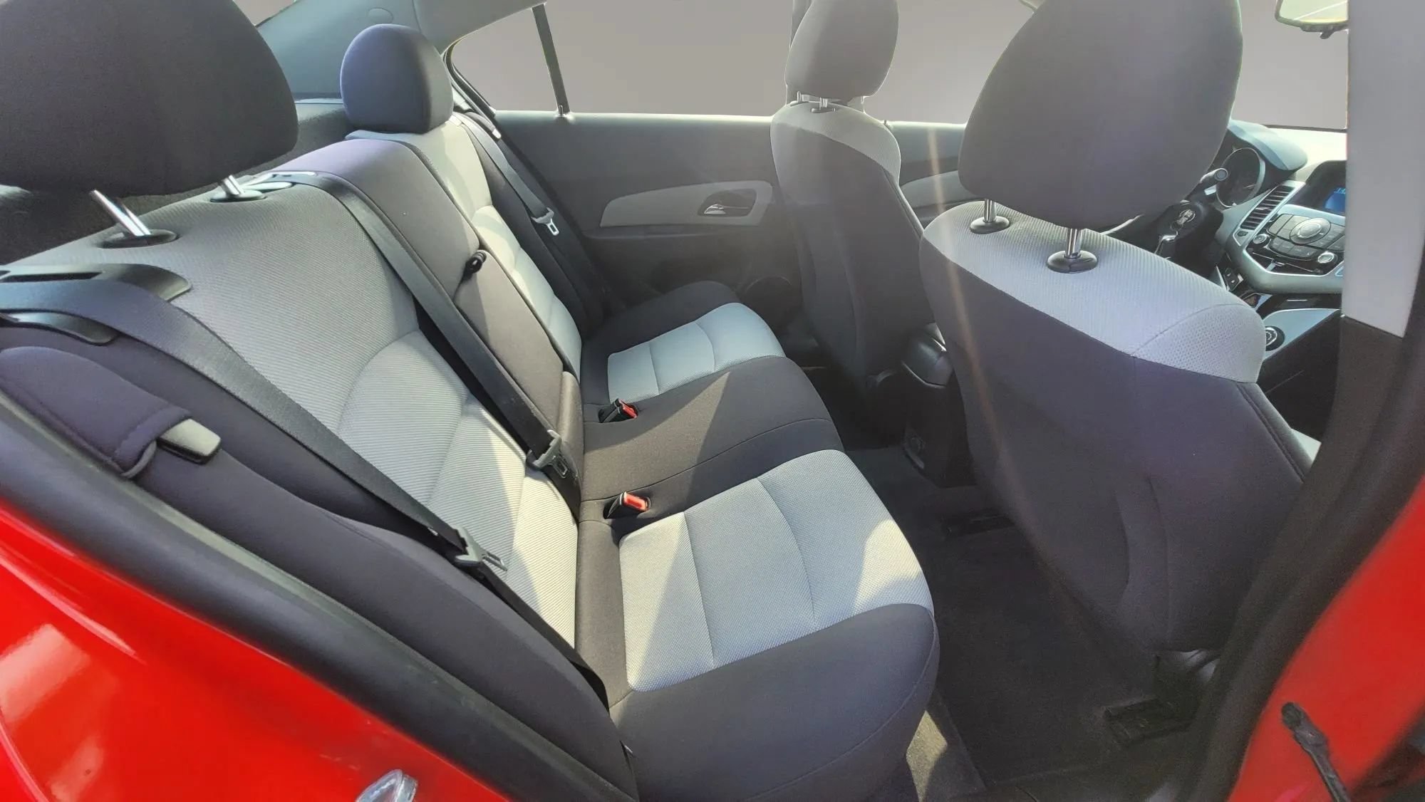Used 2014 Chevrolet Cruze LS FWD image 15