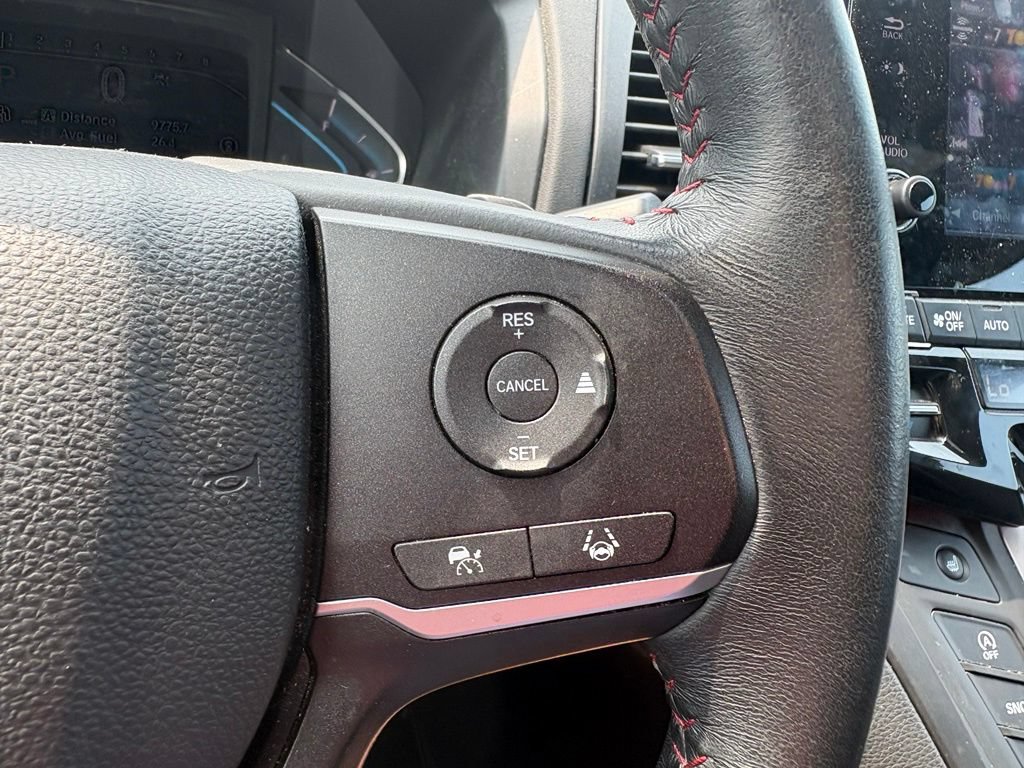 Used 2023 Honda Odyssey Sport image 13