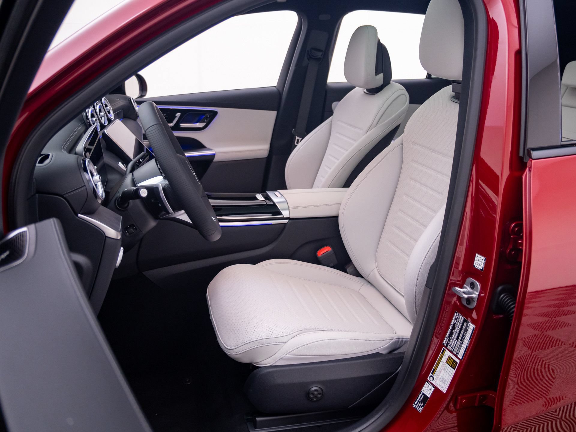 New 2026 Mercedes-Benz GLC 300 4MATIC image 17
