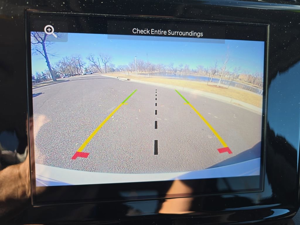 Used 2023 Jeep Grand Cherokee Laredo image 18