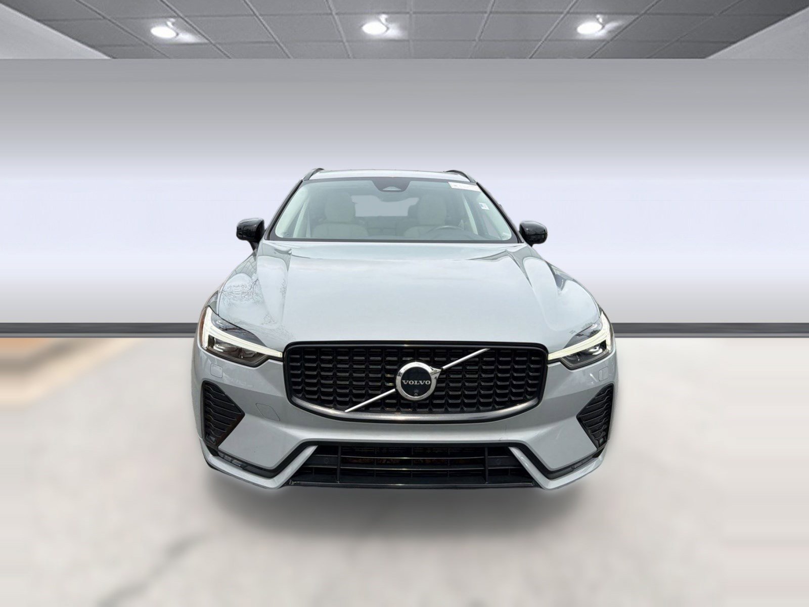 Certified 2024 Volvo XC60 B5 Plus w/ Protection Package Premier AWD/4WD image 6