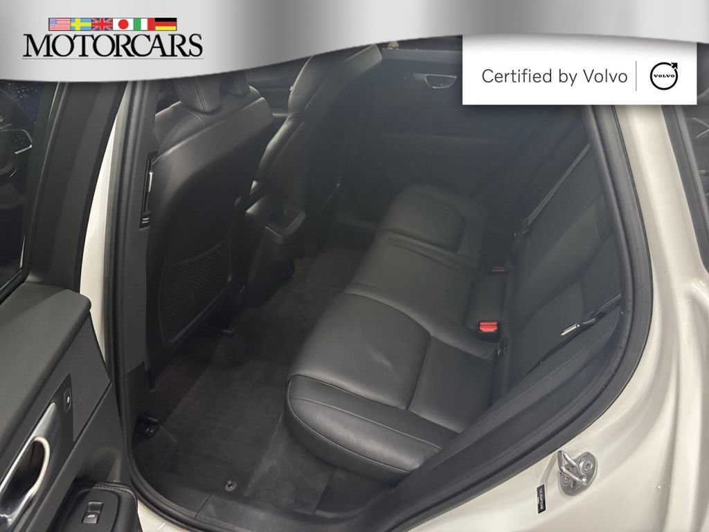Certified 2023 Volvo XC60 B5 Plus w/ Protection Package Premier AWD/4WD image 14