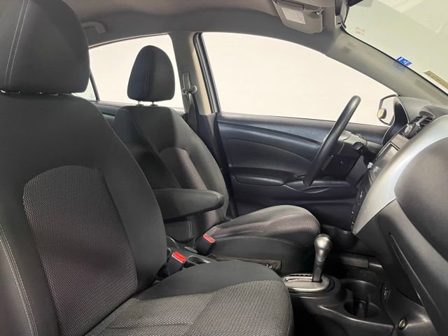 Used 2019 Nissan Versa SV FWD image 10