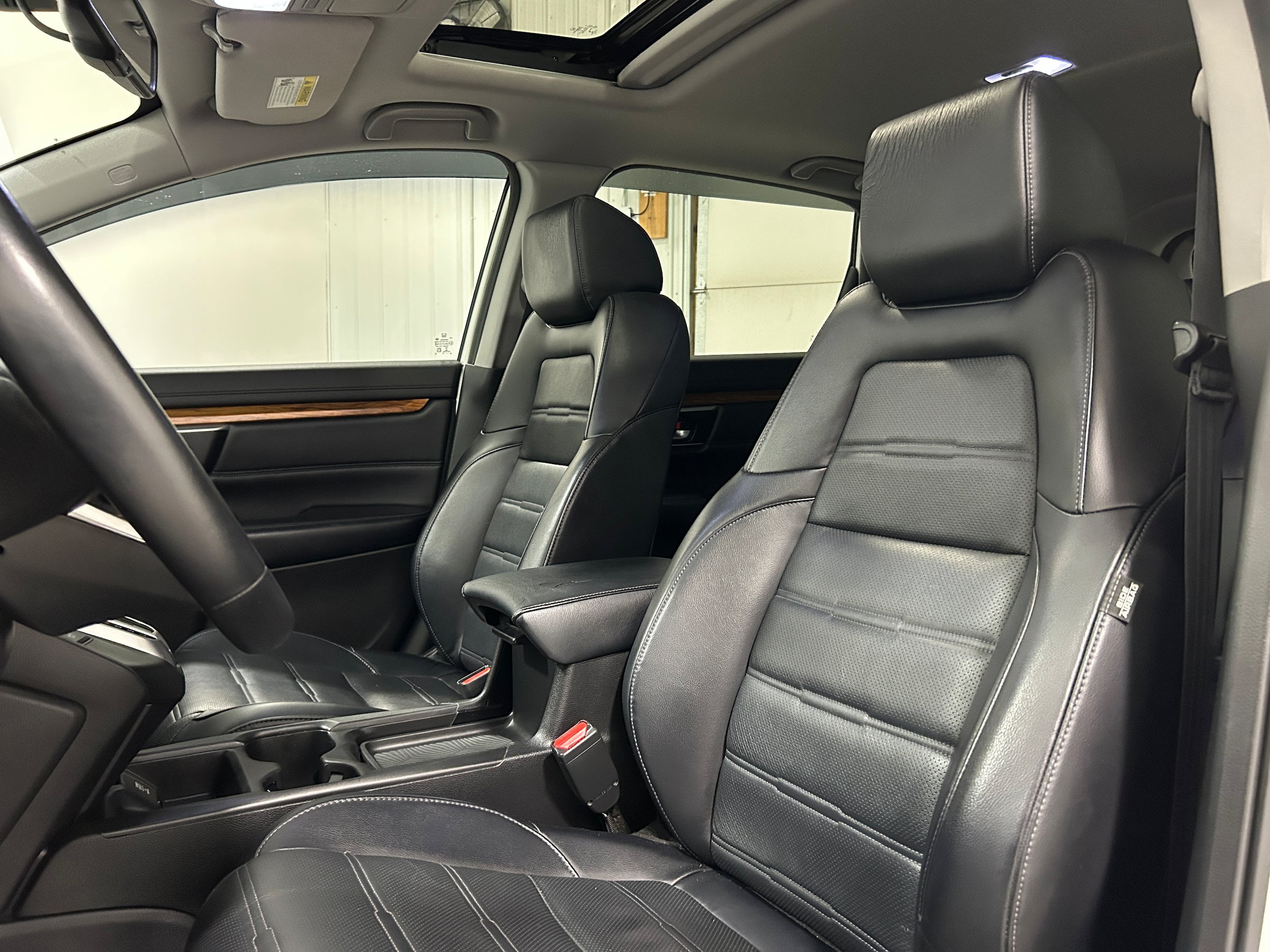 Used 2018 Honda CR-V Touring image 24