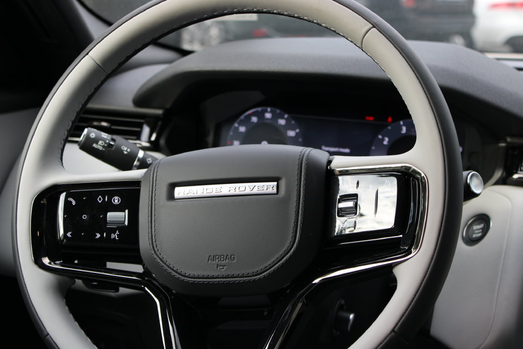 New 2026 Land Rover Range Rover Velar S AWD/4WD image 10