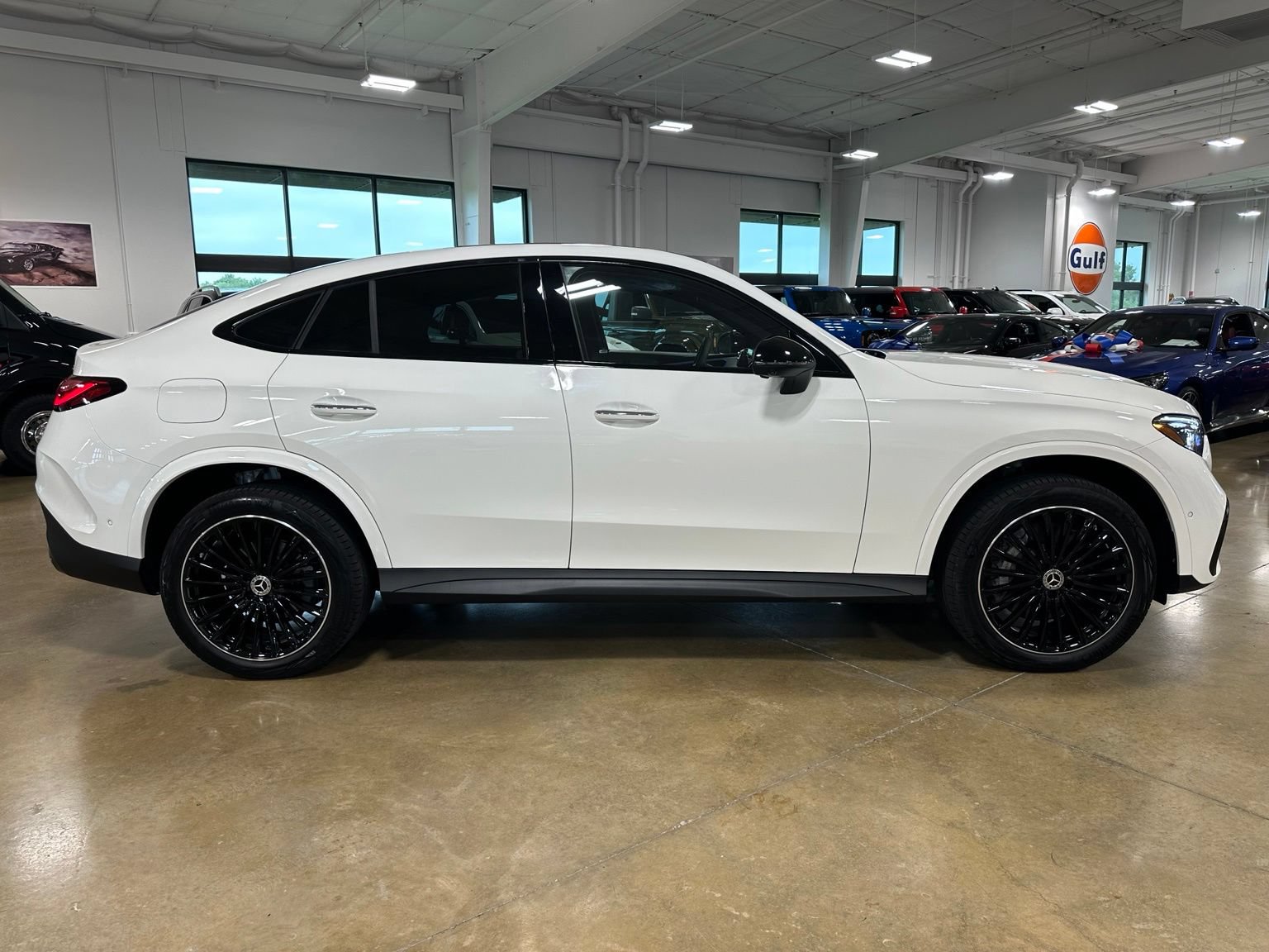 Used 2026 Mercedes-Benz GLC 300 4MATIC image 9