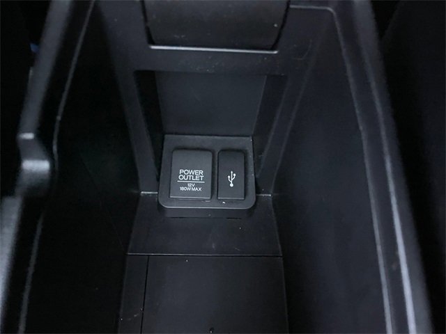 Used 2017 Honda Fit EX-L image 30