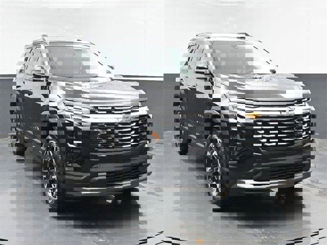 New 2026 Chevrolet Equinox LT image 2