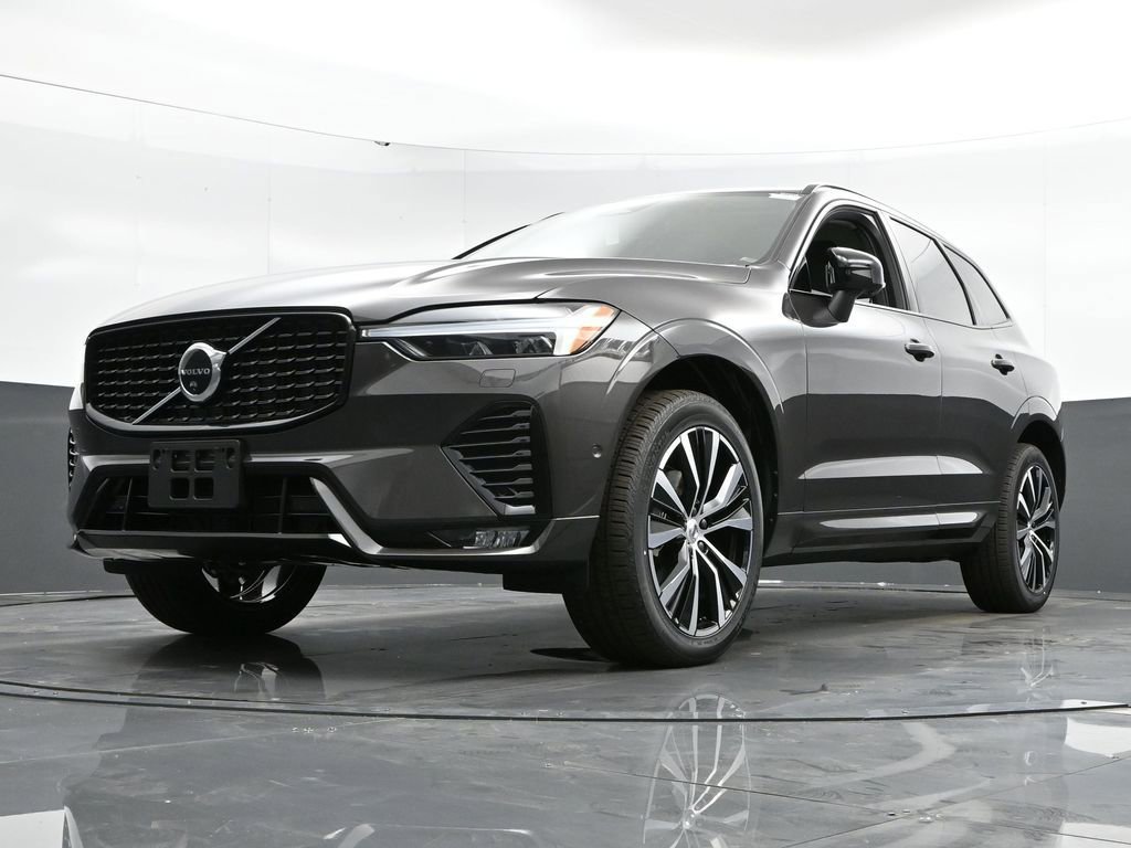 New 2025 Volvo XC60 B5 Plus w/ Protection Package Premier image 43