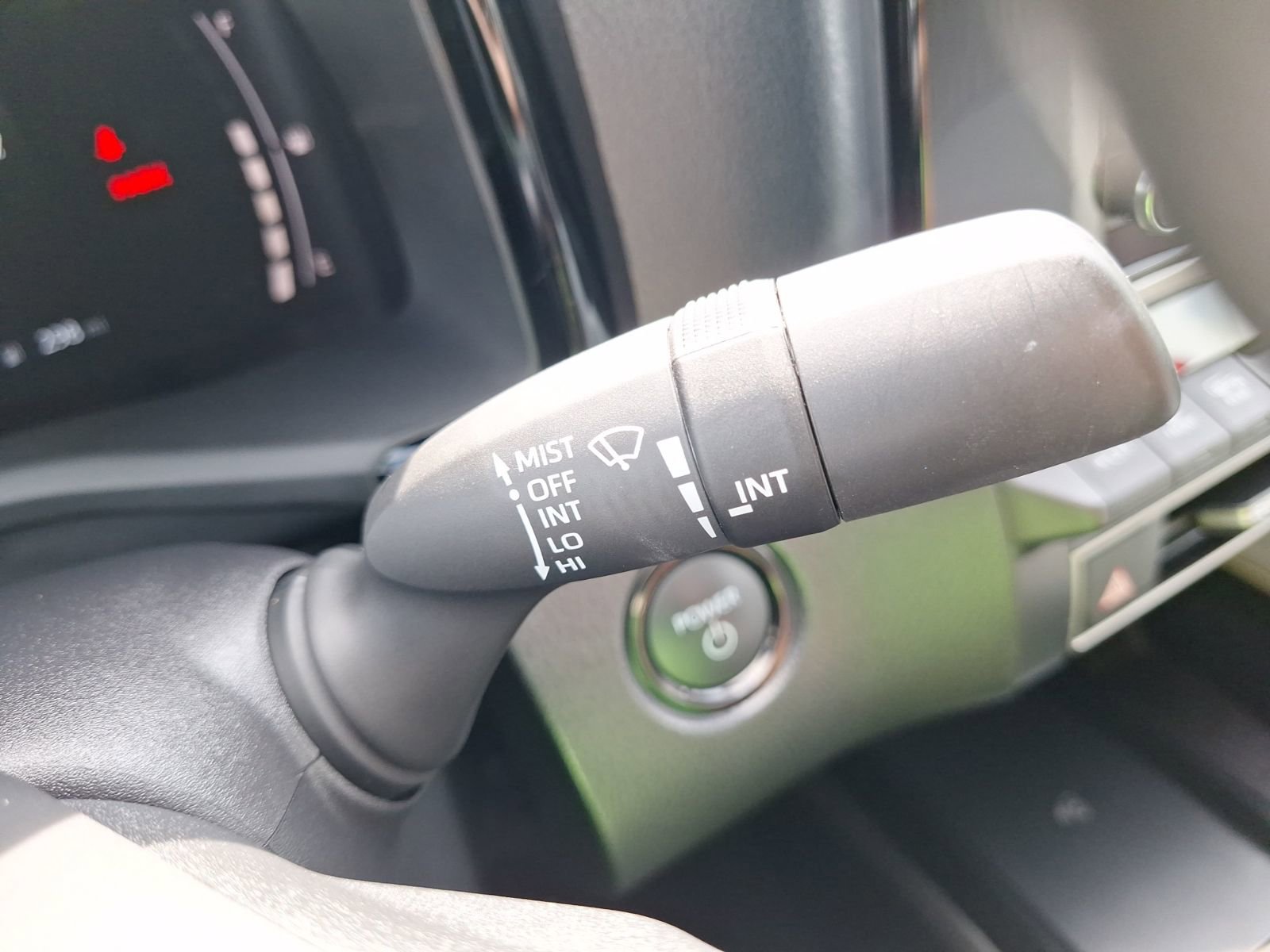 Used 2025 Toyota Camry LE w/ Convenience Package image 23