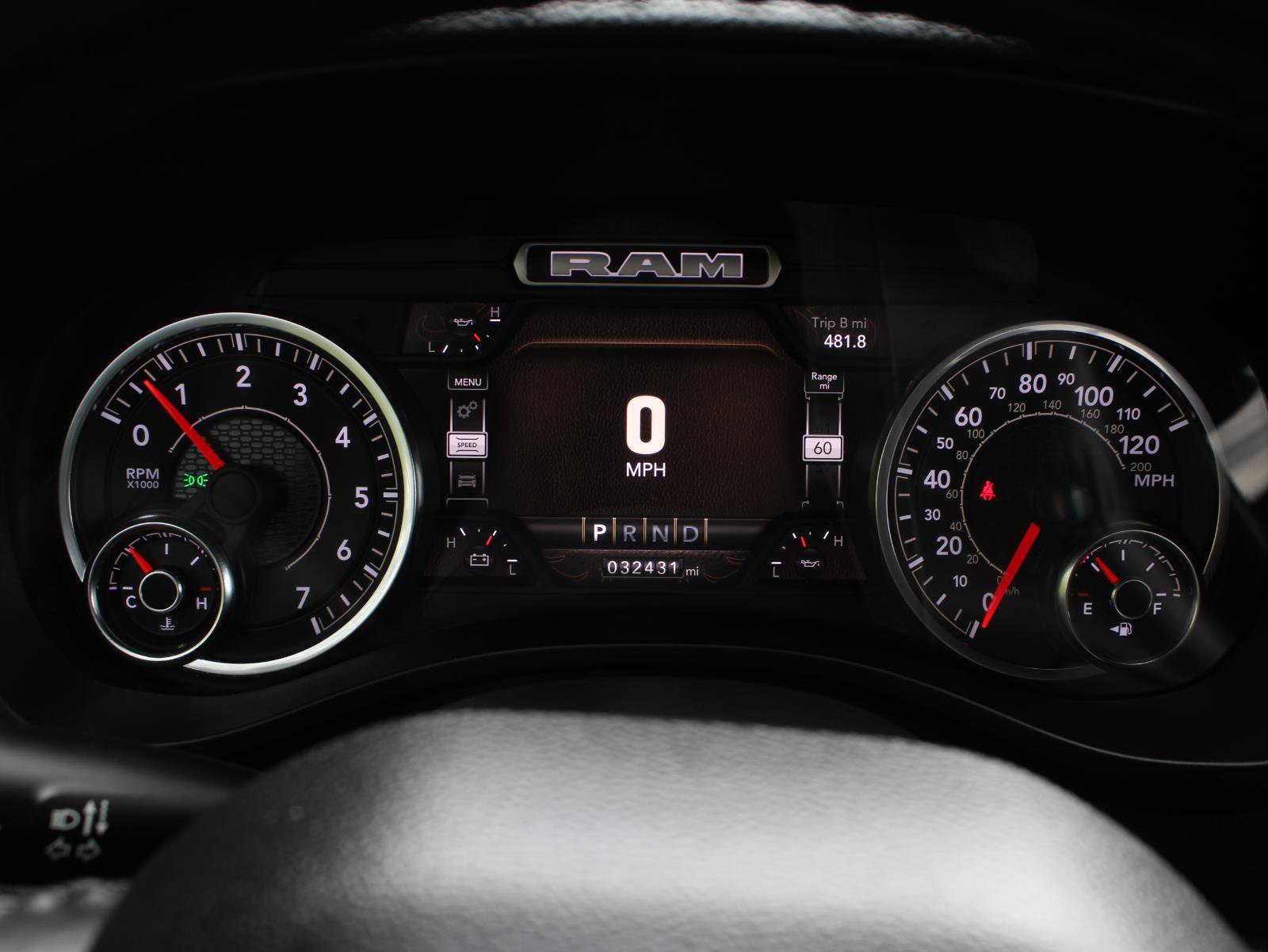 Used 2023 RAM 1500 Laramie AWD/4WD image 9