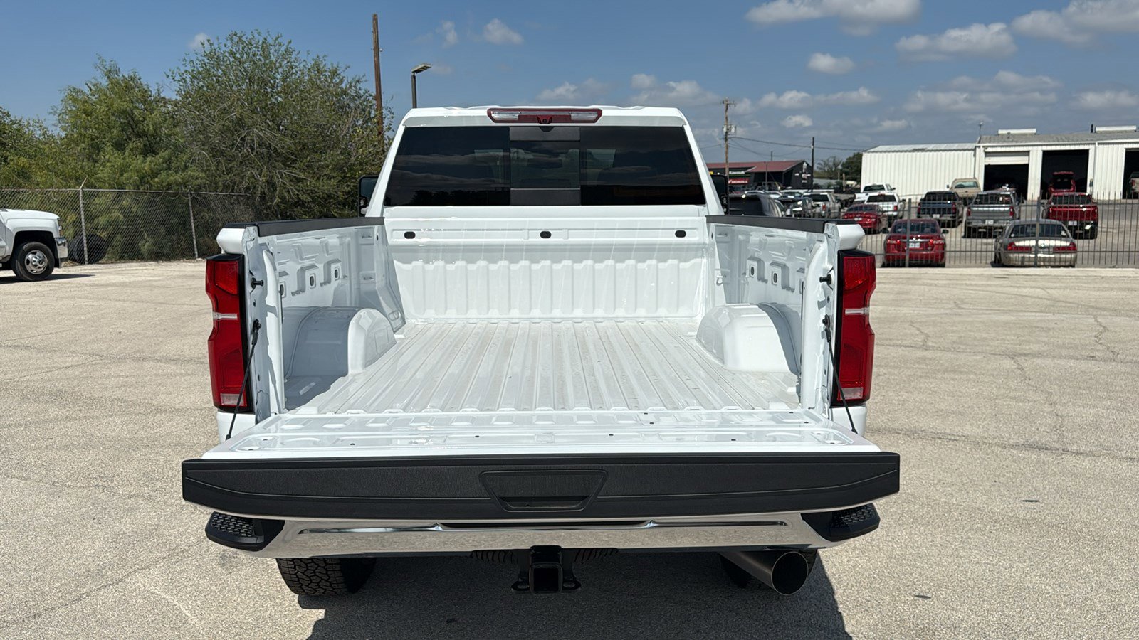New 2026 Chevrolet Silverado 2500 LTZ w/ LTZ Convenience Package image 24