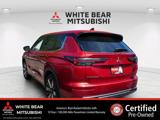 Used 2025 Mitsubishi Outlander SE AWD/4WD image 3